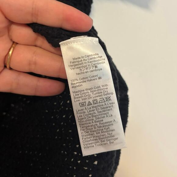 NWT J.Crew Short Sleeve Crochet Cardigan Sweater Black Size Small - Picture 4 of 6